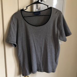 black and white striped basic tee